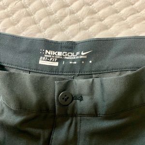 Nike Dri Fit—-Great Golf pants!